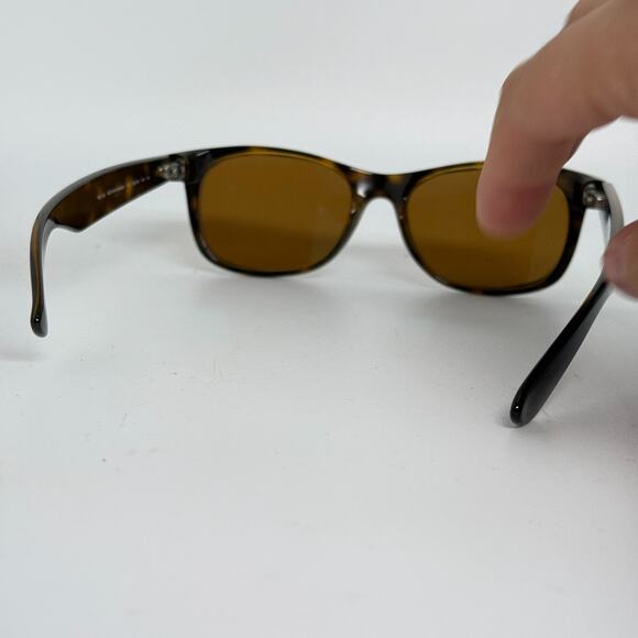 Ray-Ban RB2132 New Wayfarer 710 Sunglasses Tortoise Shell FRAMES 55-18-145 20102 - Picture 3 of 7